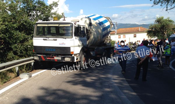 Tragedia a Casal Velino, betoniera investe ed uccide 17enne Gennaro Baglivo  